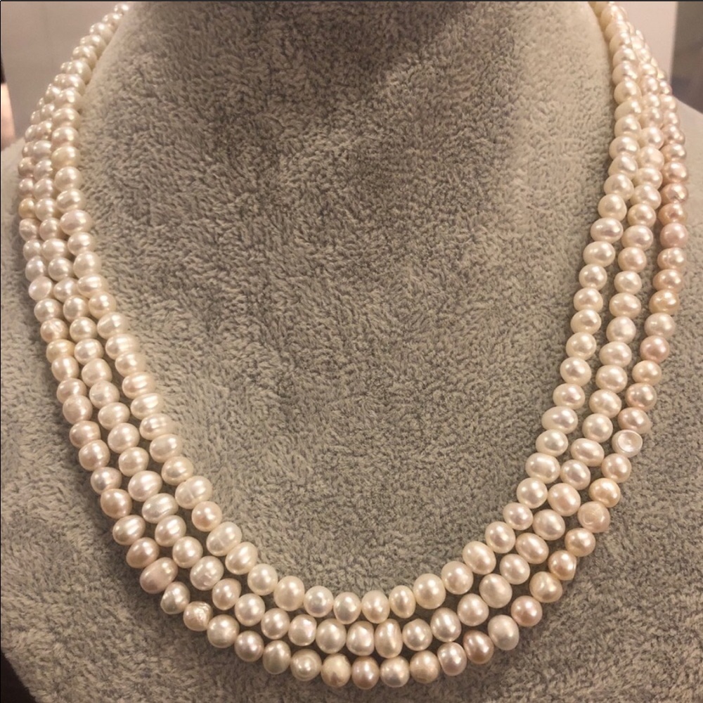 Nordstrom Genuine 3-Strand Pearl Necklace